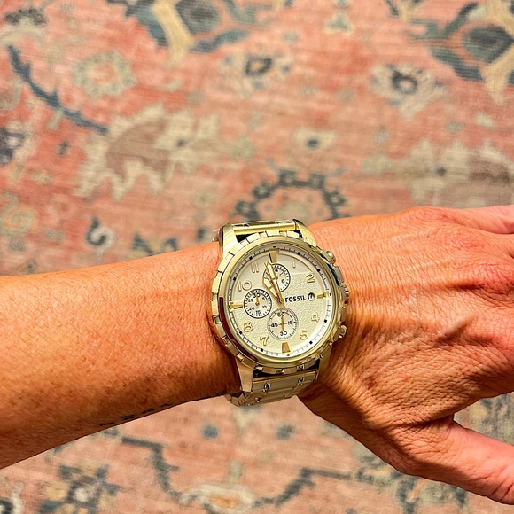 NWTIB MEN’S GOLD FOSSIL WATCH - Picture 3 of 8